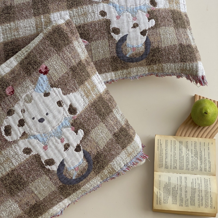 91家纺网 家纺一手货源 找家纺 麻依 2025新款全棉四层纱布软萌流苏枕巾 杂技小狗