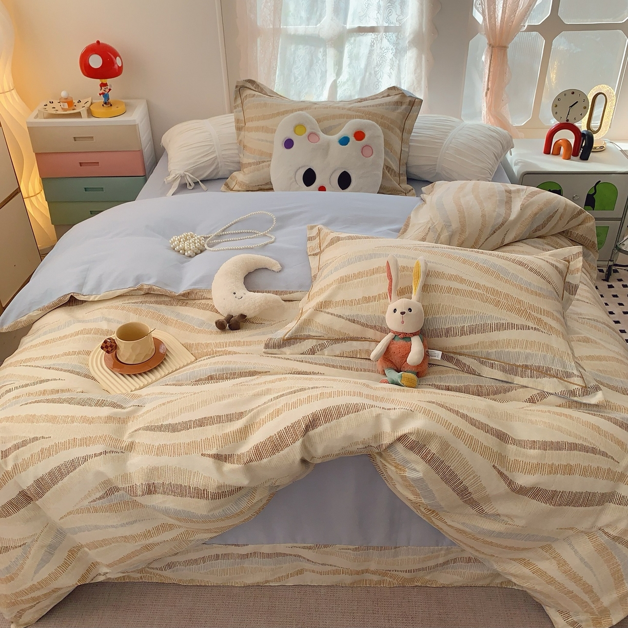 91家纺网 家纺一手货源 找家纺 莱豫家纺 2026新款全棉纯棉小清新印花四件套-第一波 曲线