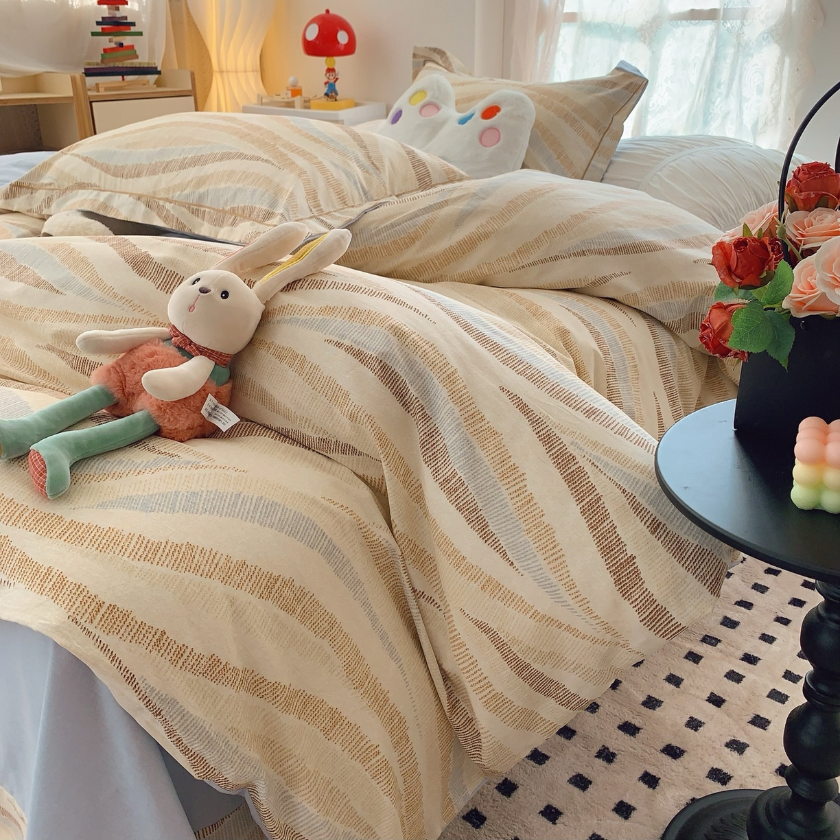 91家纺网 家纺一手货源 找家纺 莱豫家纺 2026新款全棉纯棉小清新印花四件套-第一波 曲线