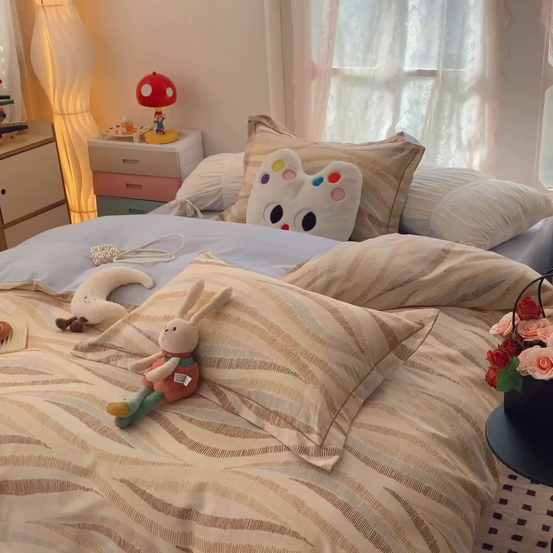 91家纺网 家纺一手货源 找家纺 莱豫家纺 2026新款全棉纯棉小清新印花四件套-第一波 曲线