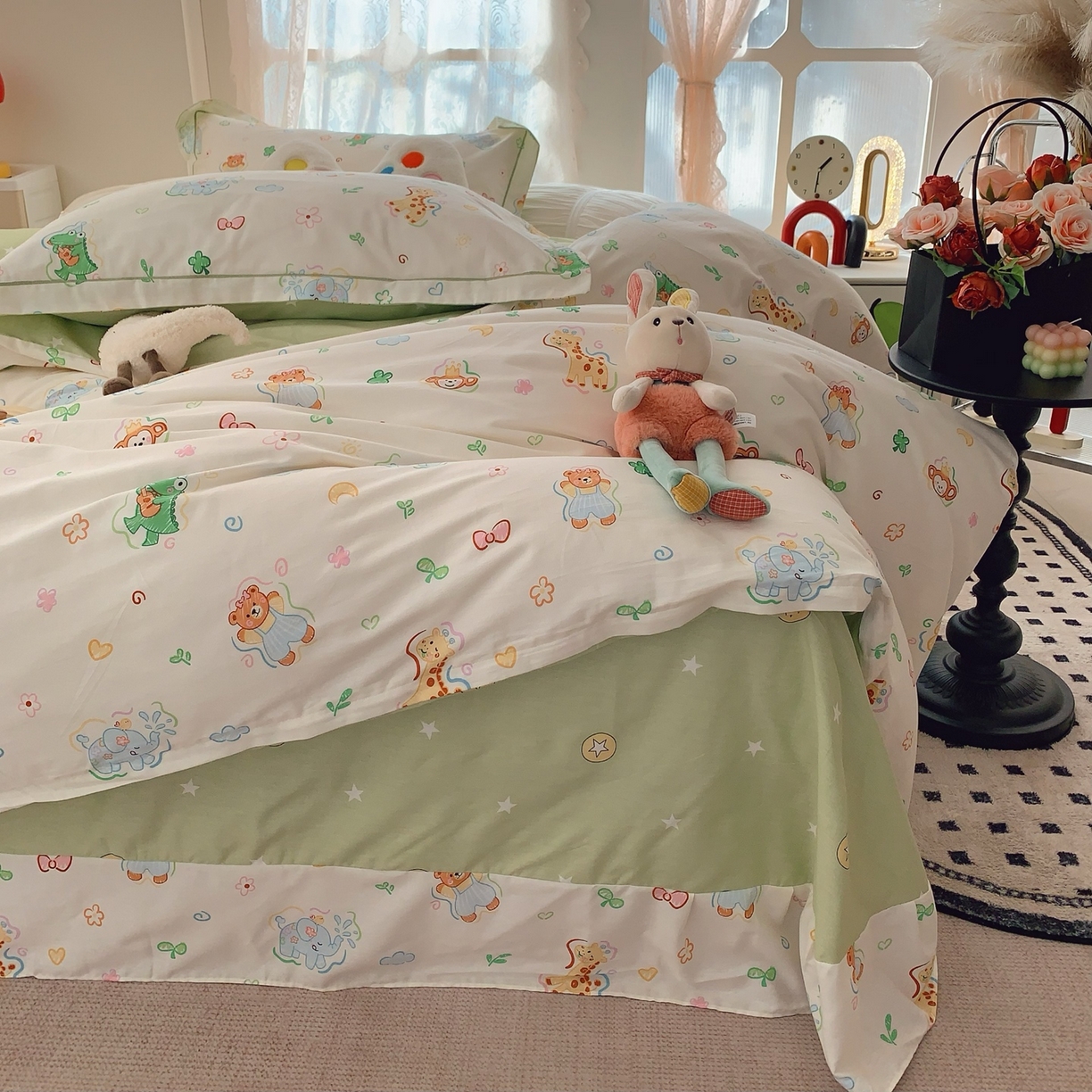 91家纺网 家纺一手货源 找家纺 莱豫家纺 2026新款全棉纯棉小清新印花四件套-第一波 森林奇遇记