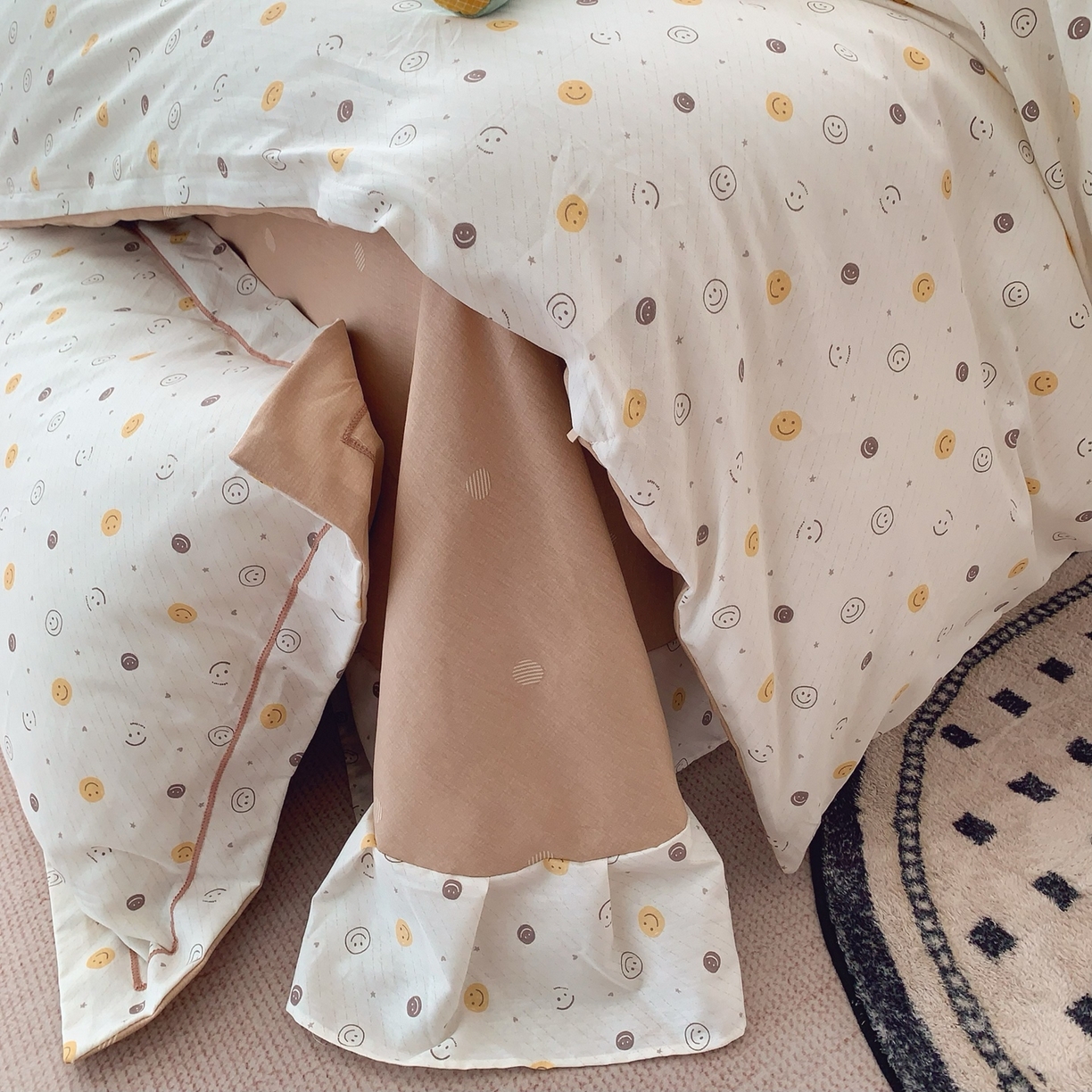 91家纺网 家纺一手货源 找家纺 莱豫家纺 2026新款全棉纯棉小清新印花四件套-第一波 微笑百事达