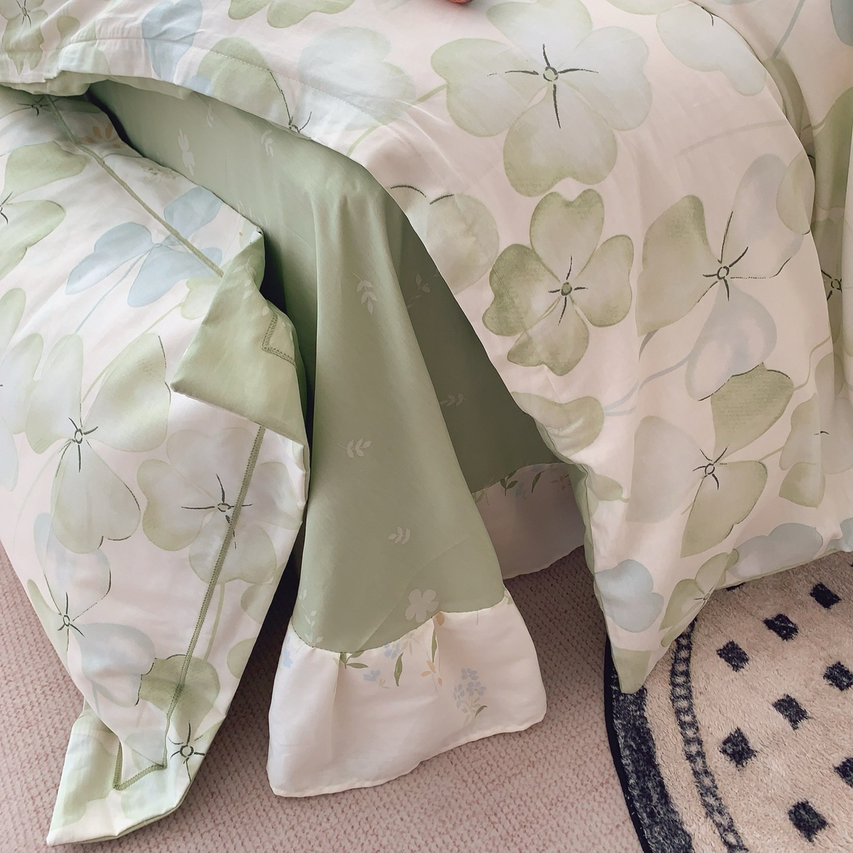 91家纺网 家纺一手货源 找家纺 莱豫家纺 2026新款全棉纯棉小清新印花四件套-第一波 幸运草