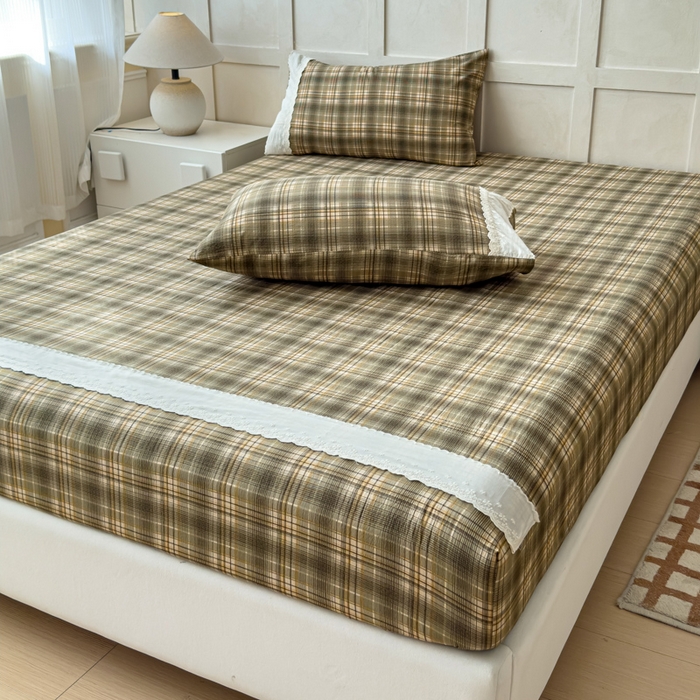 91家纺网 家纺一手货源 找家纺 富阿娜家纺 2026年新款小布袋简约复古花边床笠三件套 茶褐织格