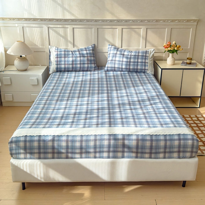 91家纺网 家纺一手货源 找家纺 富阿娜家纺 2026年新款小布袋简约复古花边床笠三件套 雾蓝格序