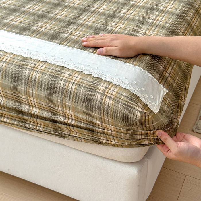 富阿娜家纺 2026年新款小布袋简约复古花边床笠三件套 茶褐织格