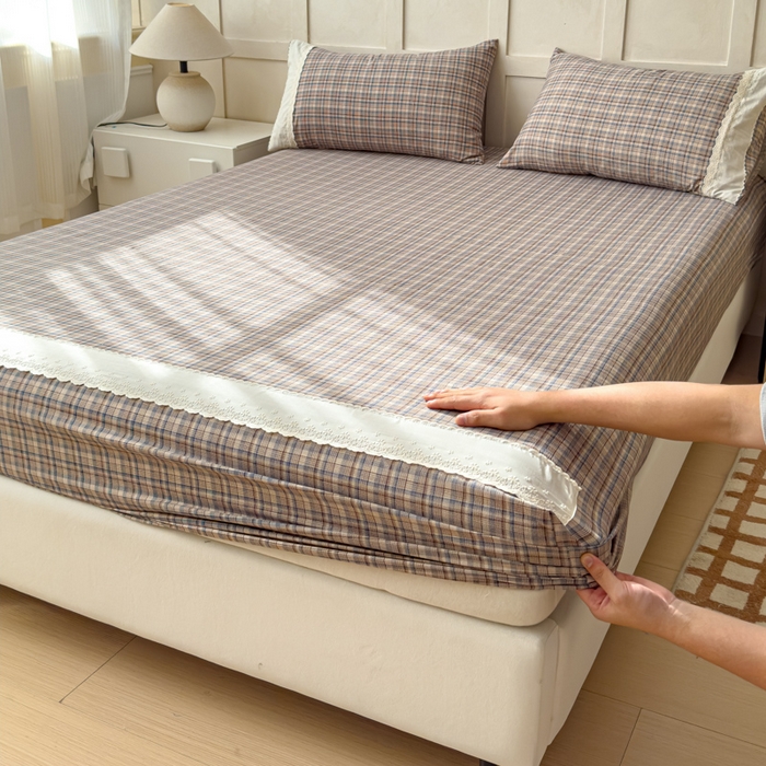 91家纺网 家纺一手货源 找家纺 富阿娜家纺 2026年新款小布袋简约复古花边床笠三件套 浅棕软格