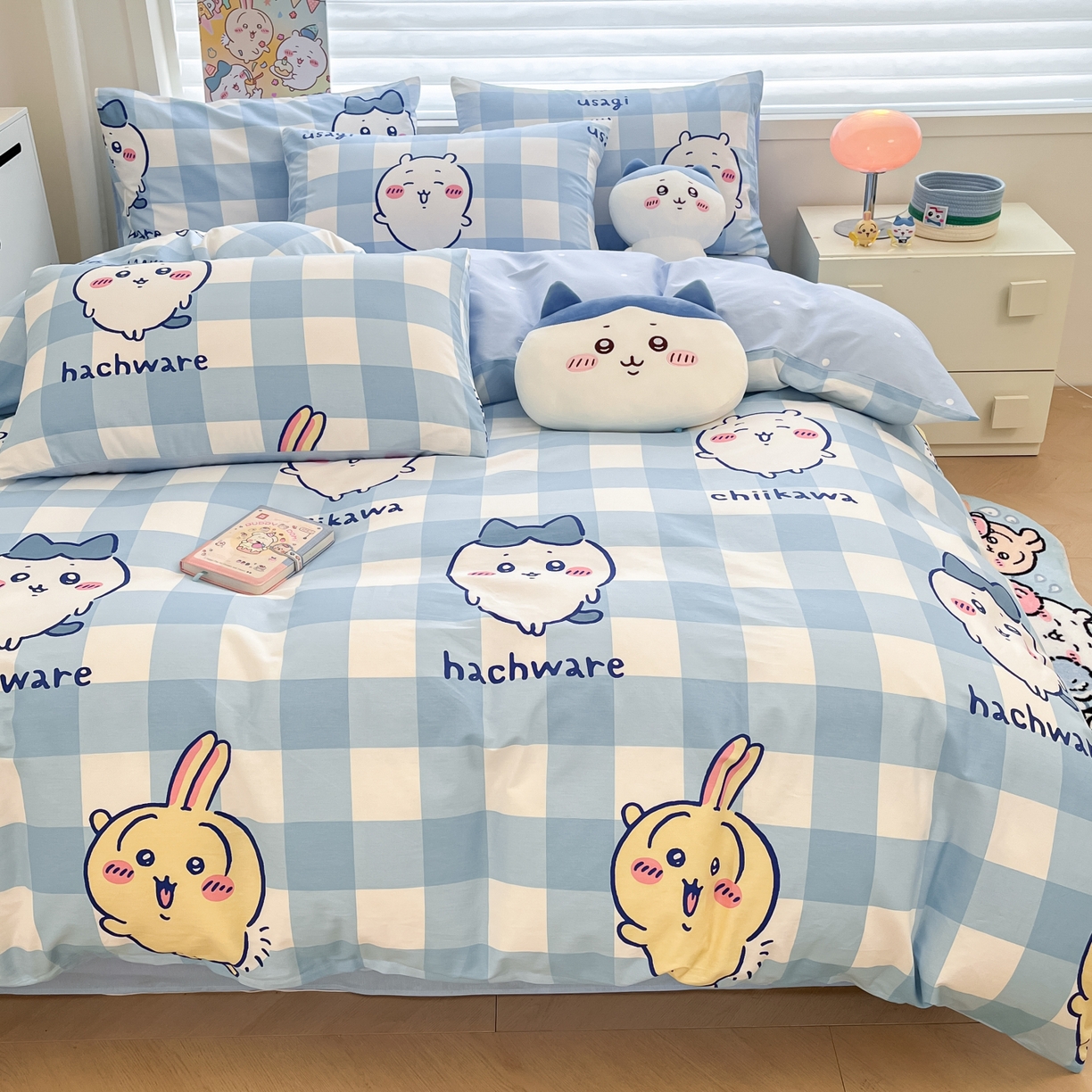 91家纺网 家纺一手货源 找家纺 暮思家居 2026新款正版授权吉伊卡哇全棉纯棉四件套 格子吉伊卡哇