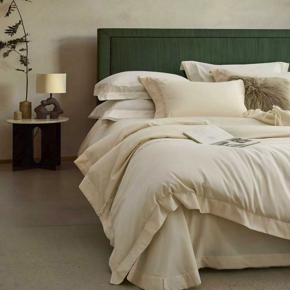 91家纺网 家纺一手货源 找家纺 嘉恋家纺 2025新款东帝兴全棉磨毛绣花四件套-情书系列 情书-米黄