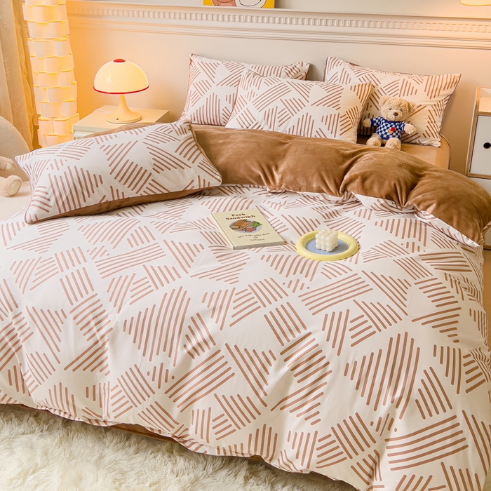 91家纺网 家纺一手货源 找家纺 金鑫汇家纺 2025新款全棉豆豆绒系列单被套-棉加绒系列 棉加绒-简格卡琪