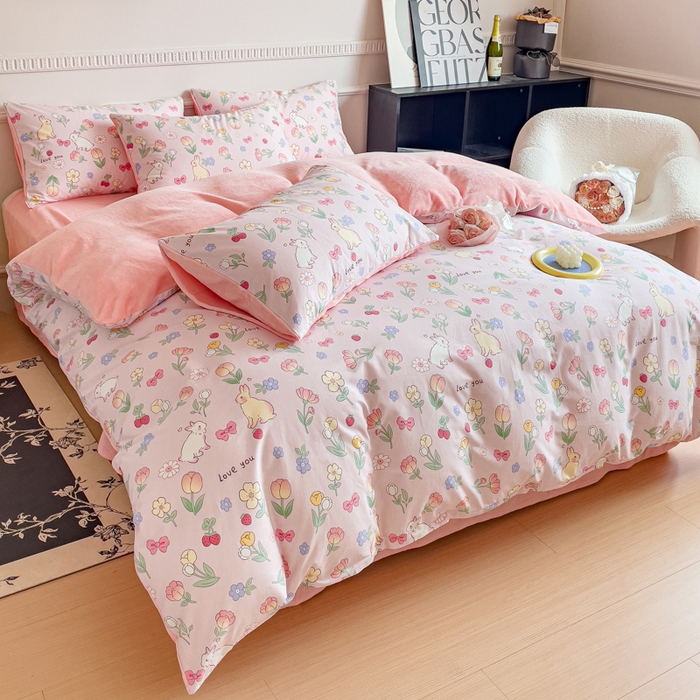 91家纺网 家纺一手货源 找家纺 金鑫汇家纺 2025新款全棉豆豆绒系列单被套-棉加绒系列 棉加绒-荷枝桃桃