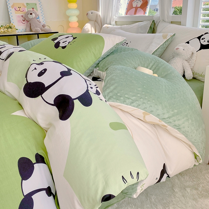 91家纺网 家纺一手货源 找家纺 金鑫汇家纺 2025新款全棉豆豆绒系列单被套-棉加绒系列 棉加豆豆绒-可爱熊猫