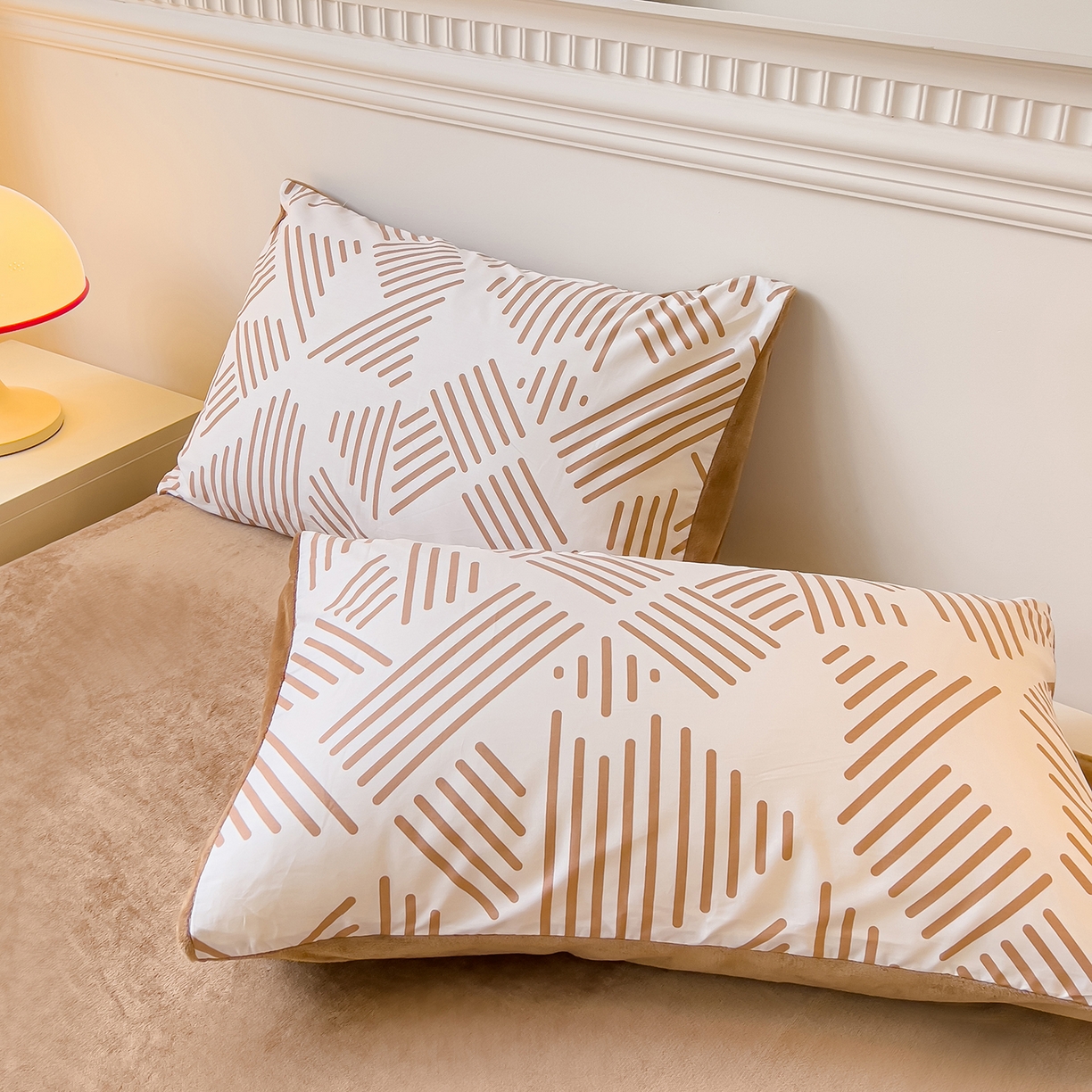 91家纺网 家纺一手货源 找家纺 （总）金鑫汇家纺 2025新款全棉豆豆绒系列单枕套-棉加绒系列