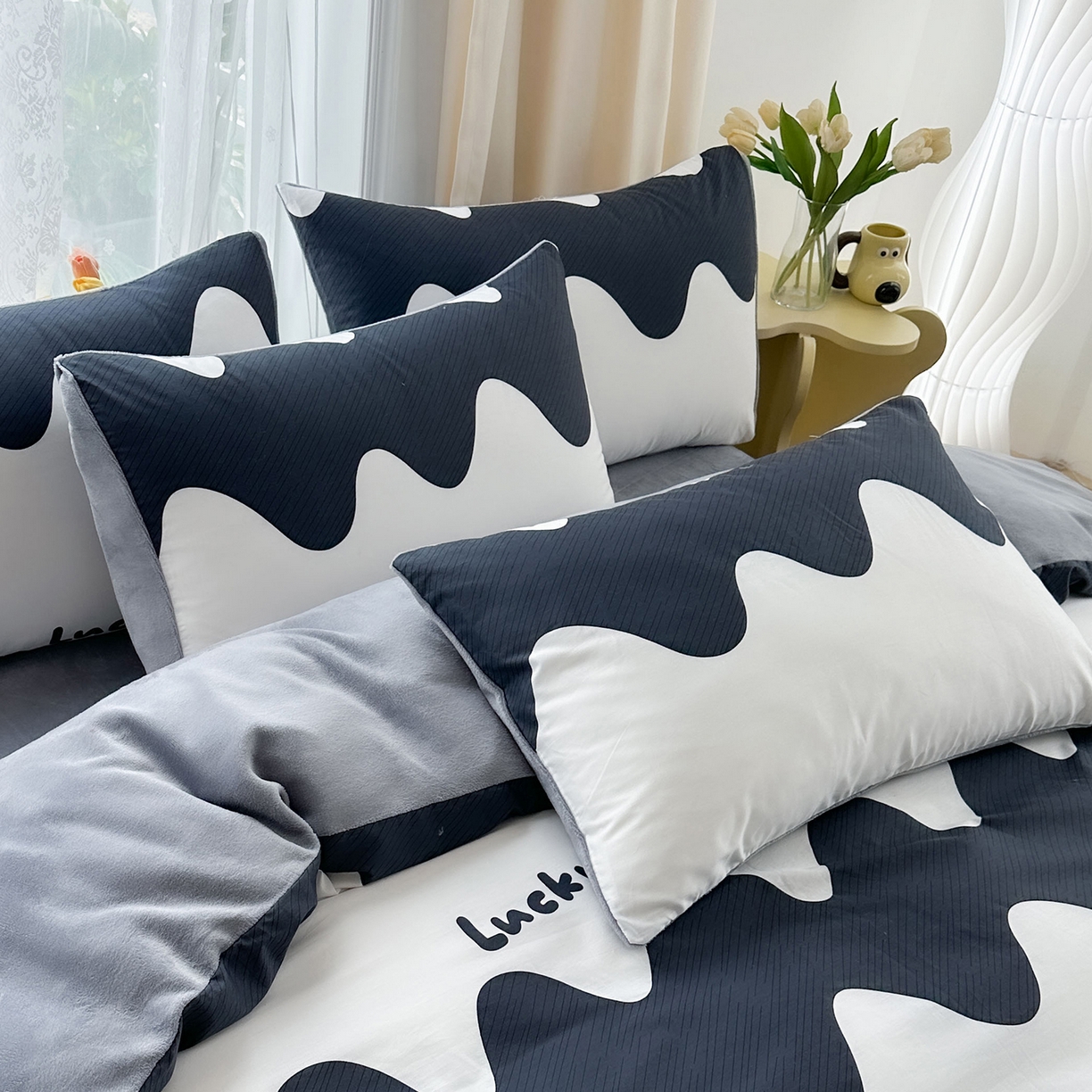 91家纺网 家纺一手货源 找家纺 金鑫汇家纺 2025新款全棉豆豆绒系列单枕套-棉加绒系列 棉加绒-波浪世界