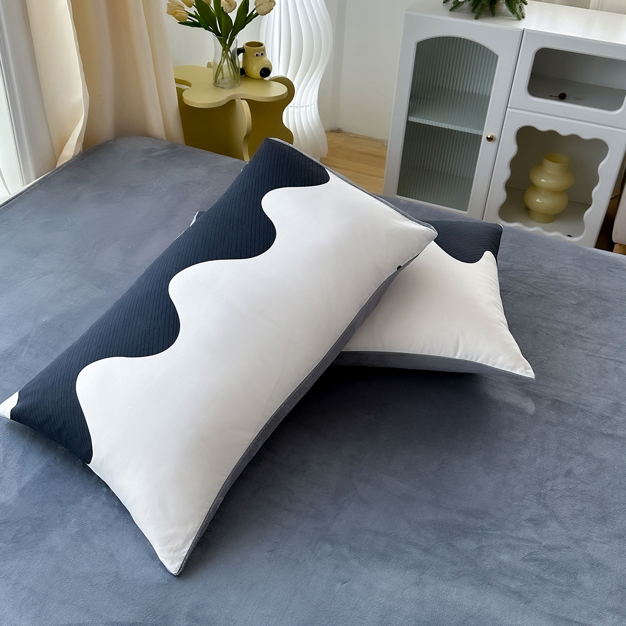 91家纺网 家纺一手货源 找家纺 金鑫汇家纺 2025新款全棉豆豆绒系列单枕套-棉加绒系列 棉加绒-波浪世界