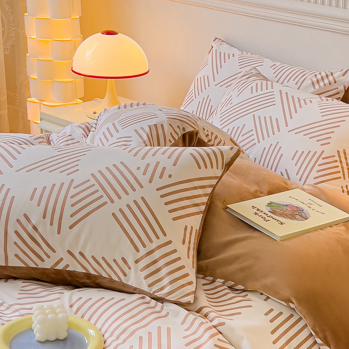 91家纺网 家纺一手货源 找家纺 金鑫汇家纺 2025新款全棉豆豆绒系列单枕套-棉加绒系列 棉加绒-简格卡其