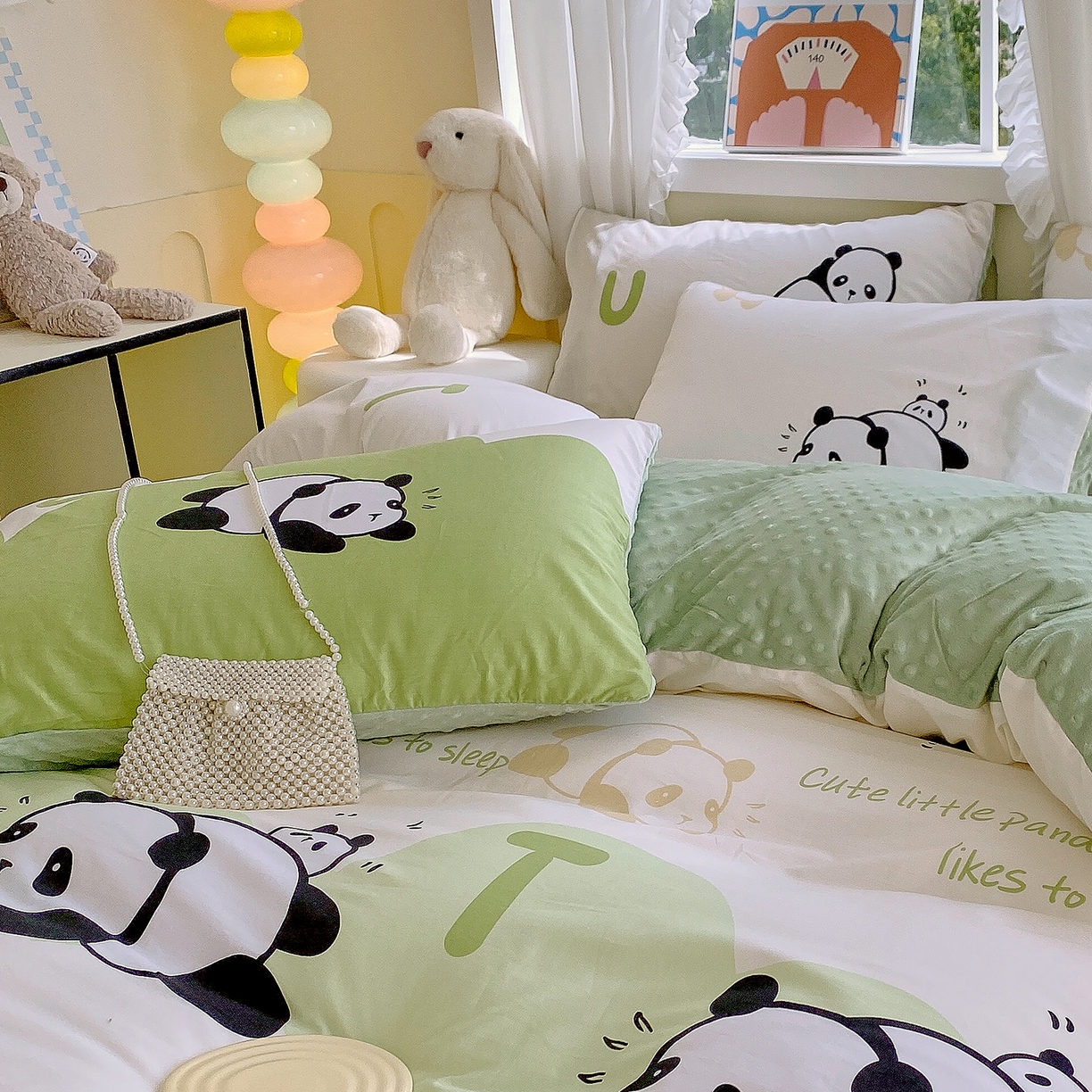 91家纺网 家纺一手货源 找家纺 金鑫汇家纺 2025新款全棉豆豆绒系列单枕套-棉加绒系列 棉加豆豆绒-可爱熊猫