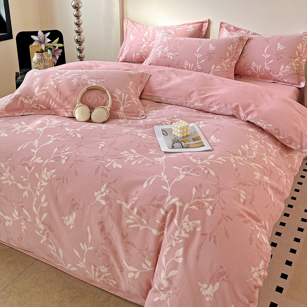 91家纺网 家纺一手货源 找家纺 亿梵家居 2026新款全棉纯棉磨毛四件套 春和景明-粉