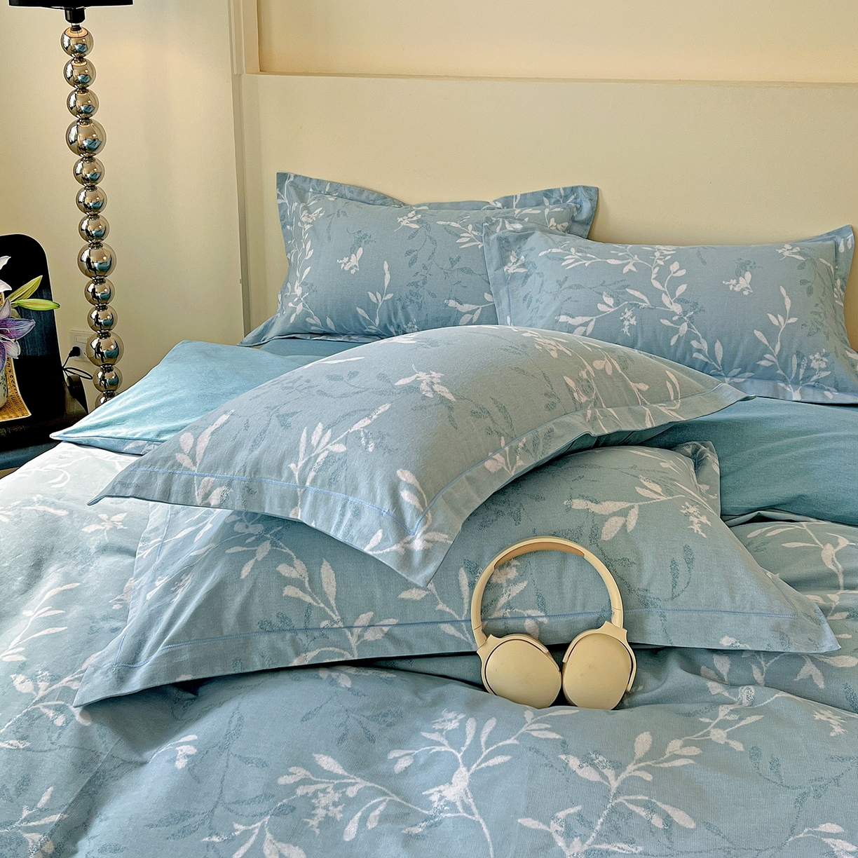 91家纺网 家纺一手货源 找家纺 亿梵家居 2026新款全棉纯棉磨毛四件套 春和景明-蓝