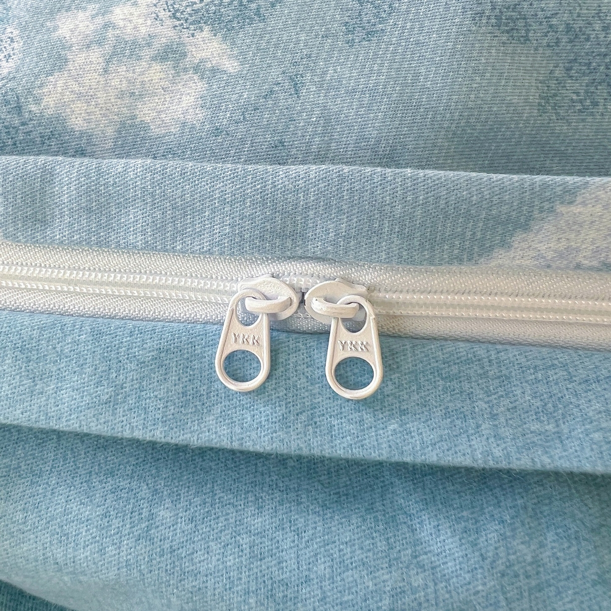 91家纺网 家纺一手货源 找家纺 亿梵家居 2026新款全棉纯棉磨毛四件套 春和景明-蓝