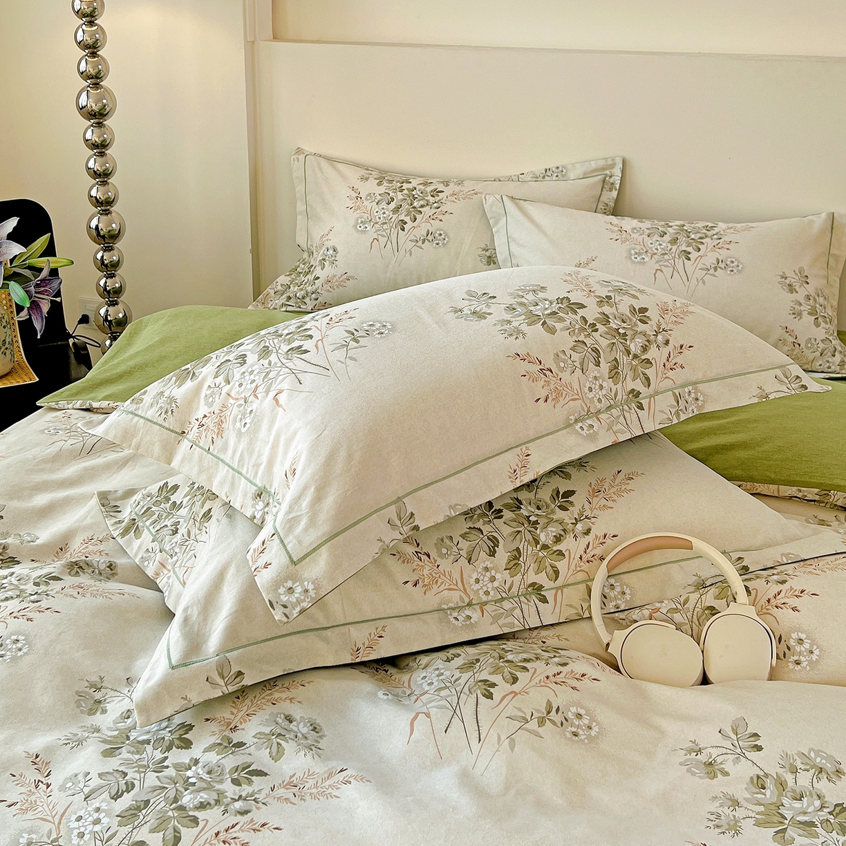 91家纺网 家纺一手货源 找家纺 亿梵家居 2026新款全棉纯棉磨毛四件套 繁花-绿