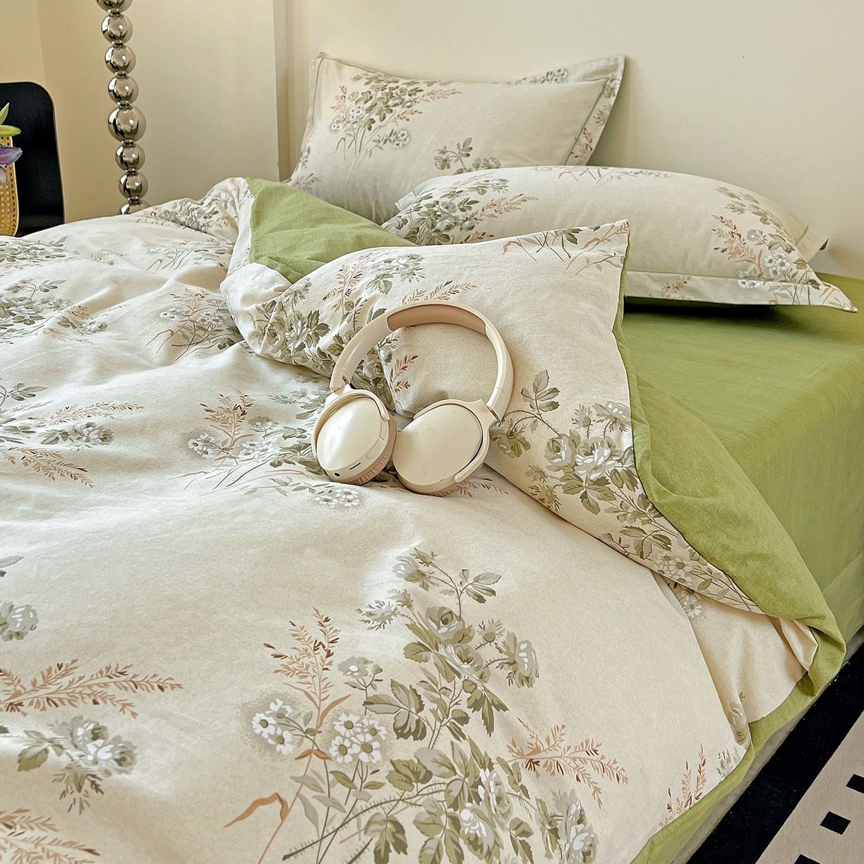 91家纺网 家纺一手货源 找家纺 亿梵家居 2026新款全棉纯棉磨毛四件套 繁花-绿