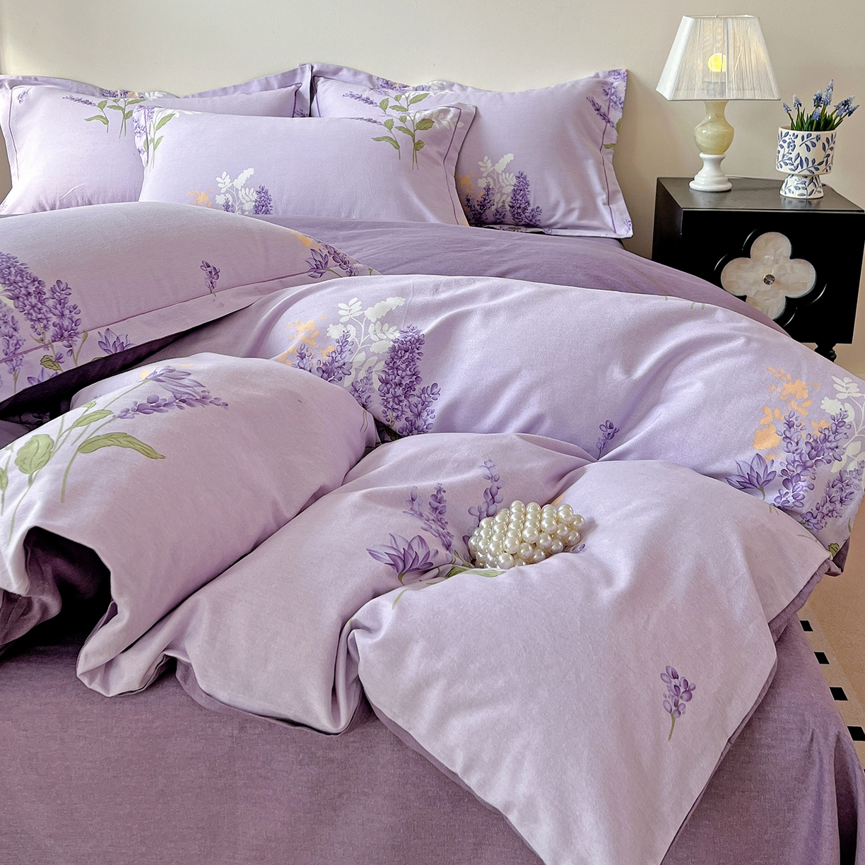 91家纺网 家纺一手货源 找家纺 亿梵家居 2026新款全棉纯棉磨毛四件套 风中摇曳-紫