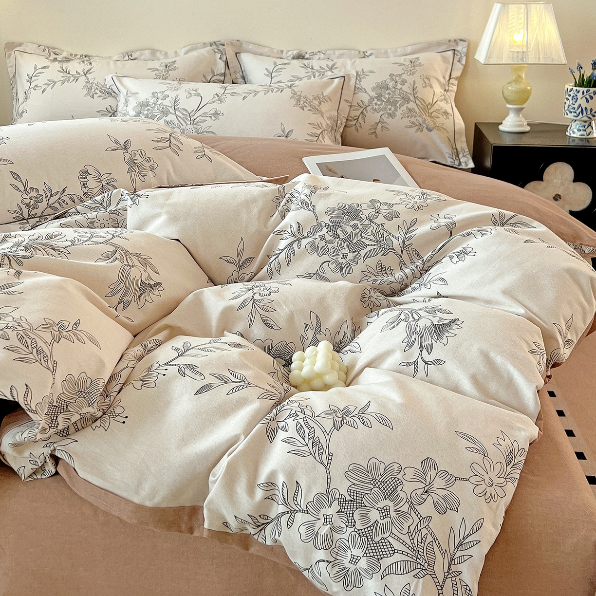 91家纺网 家纺一手货源 找家纺 亿梵家居 2026新款全棉纯棉磨毛四件套 古韵佳人