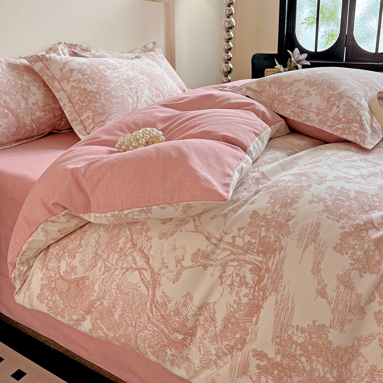 91家纺网 家纺一手货源 找家纺 亿梵家居 2026新款全棉纯棉磨毛四件套 沁语繁花-粉