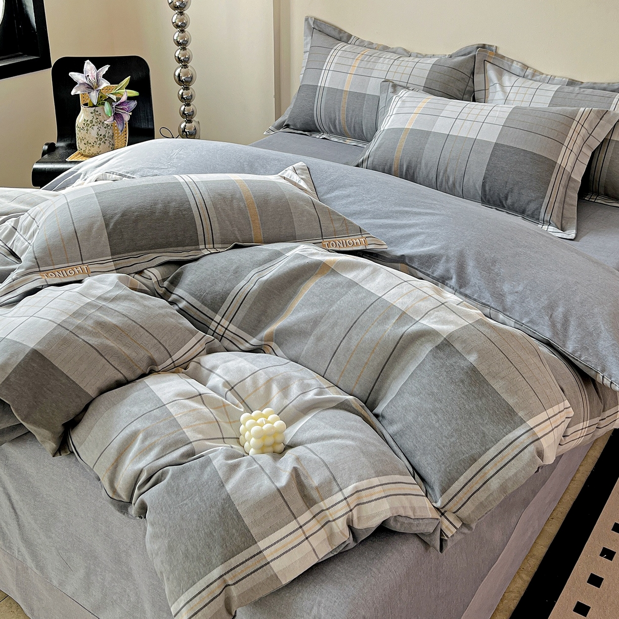 91家纺网 家纺一手货源 找家纺 亿梵家居 2026新款全棉纯棉磨毛四件套 赛普斯-灰