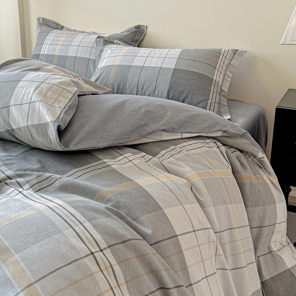 91家纺网 家纺一手货源 找家纺 亿梵家居 2026新款全棉纯棉磨毛四件套 赛普斯-灰