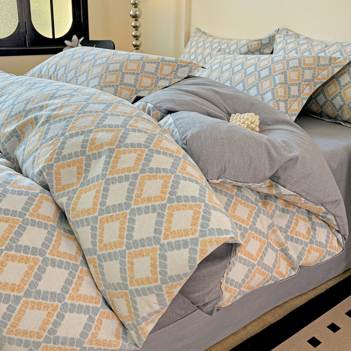 91家纺网 家纺一手货源 找家纺 亿梵家居 2026新款全棉纯棉磨毛四件套 莎莉亚-蓝