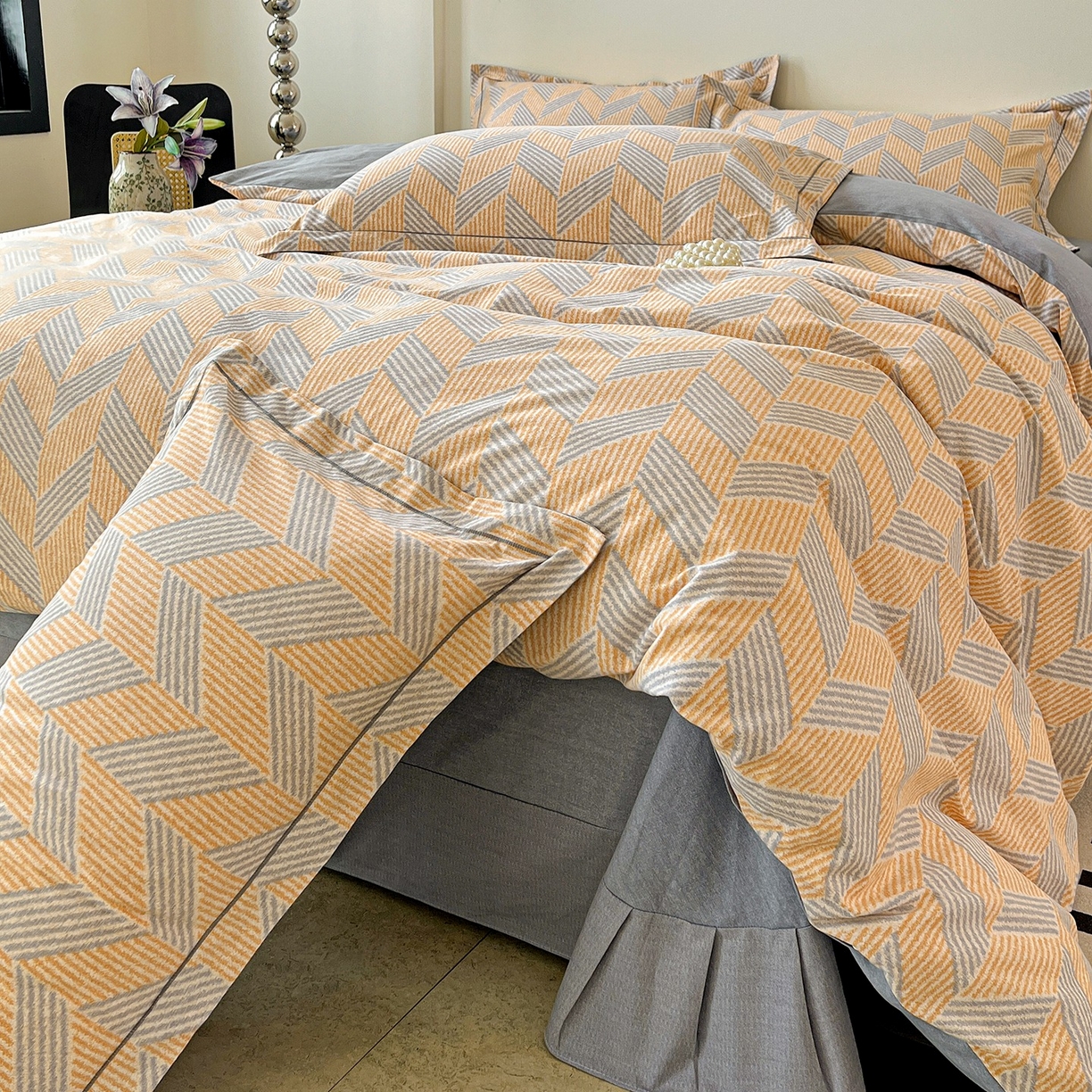 91家纺网 家纺一手货源 找家纺 亿梵家居 2026新款全棉纯棉磨毛四件套 施华洛-咖