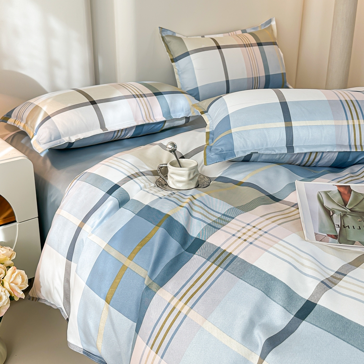 91家纺网 家纺一手货源 找家纺 楠沐家纺 2025年新款无印风学生印花四件套芦荟棉水洗棉 英伦蓝格