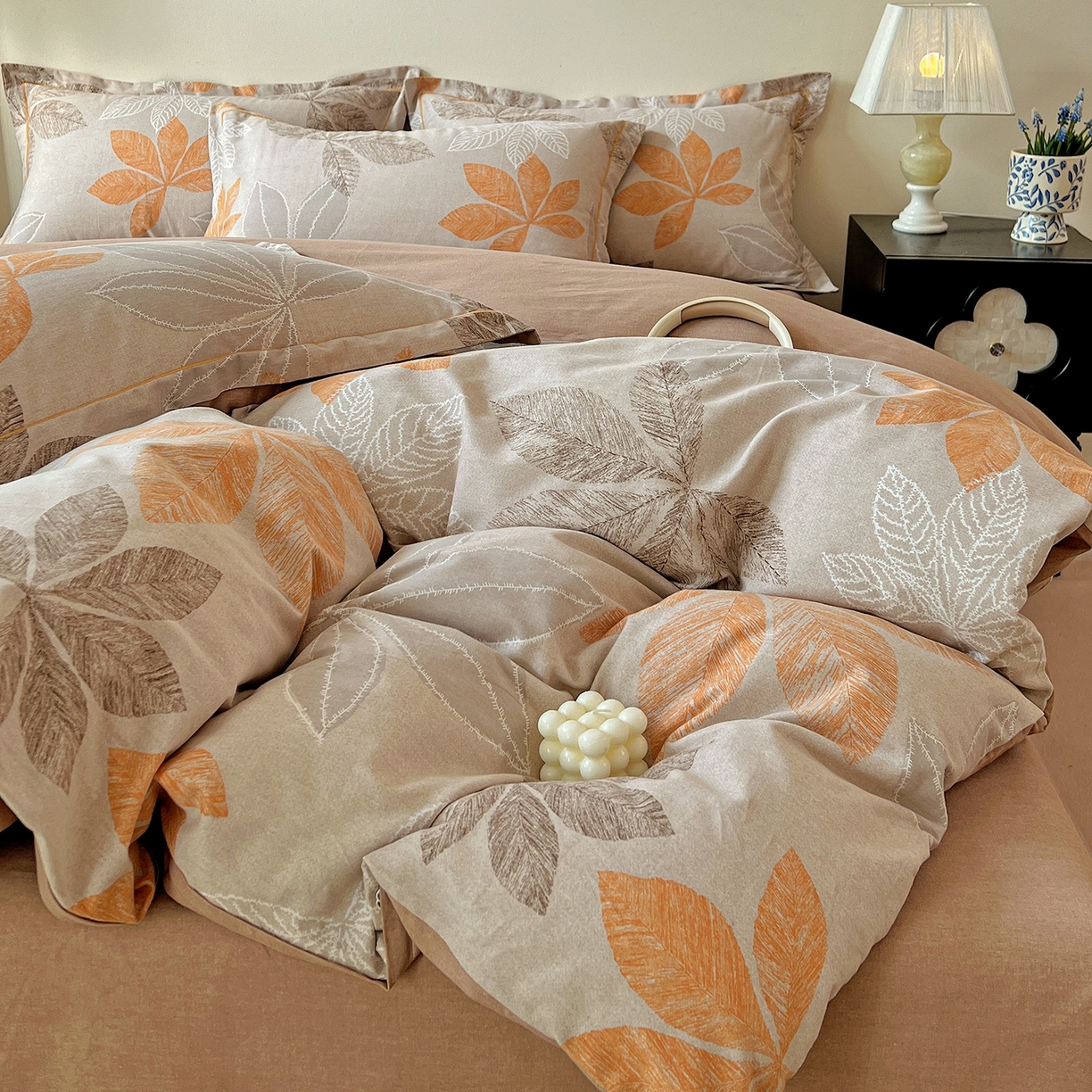 91家纺网 家纺一手货源 找家纺 亿梵家居 2026新款全棉纯棉磨毛四件套 香山红叶-咖