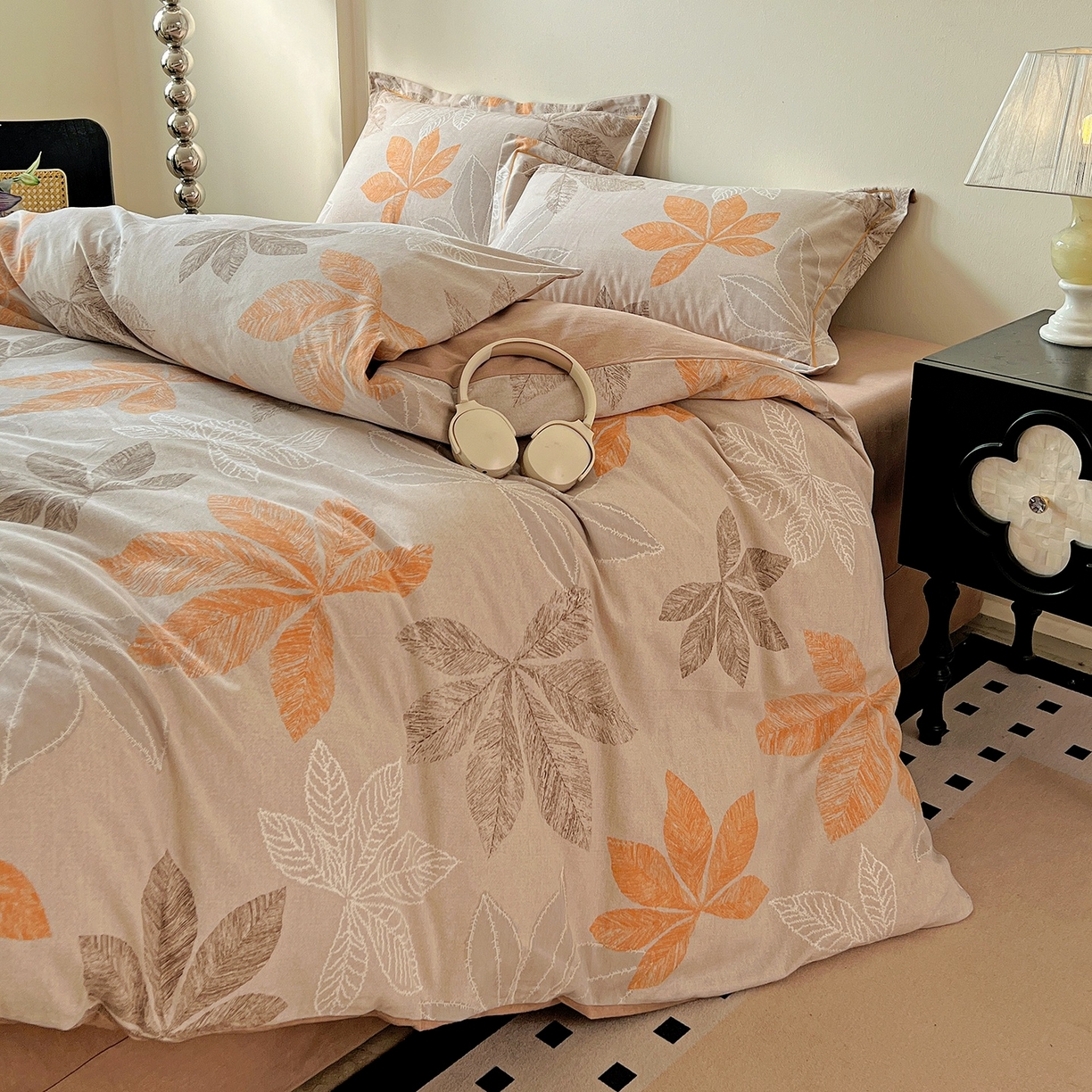 91家纺网 家纺一手货源 找家纺 亿梵家居 2026新款全棉纯棉磨毛四件套 香山红叶-咖