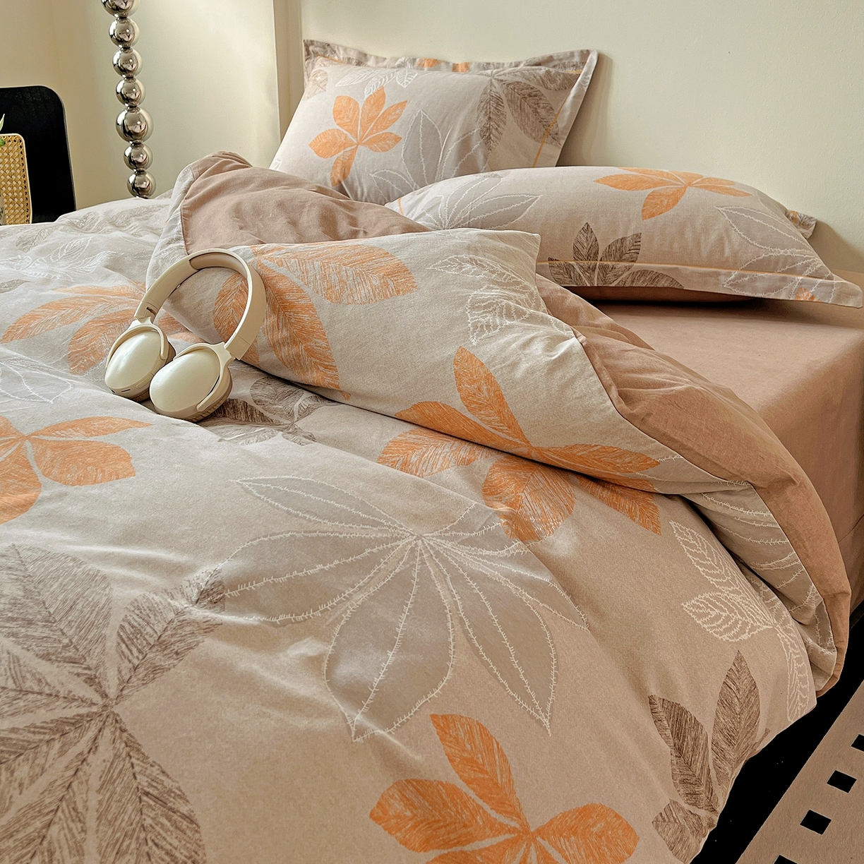 91家纺网 家纺一手货源 找家纺 亿梵家居 2026新款全棉纯棉磨毛四件套 香山红叶-咖