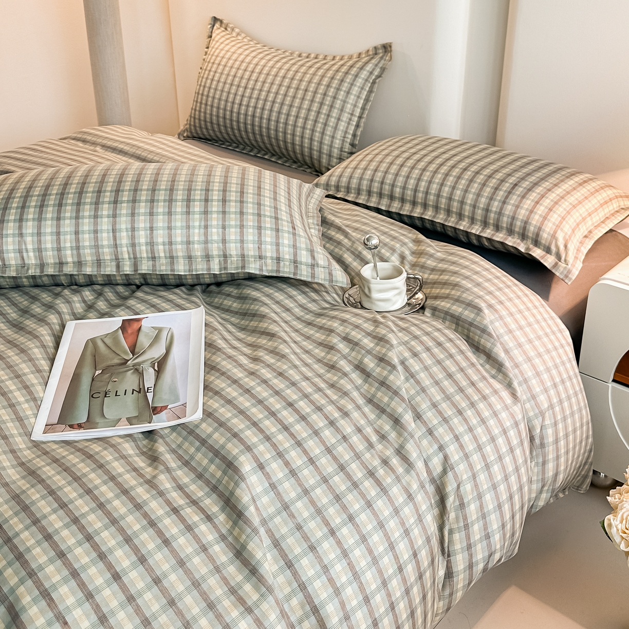 91家纺网 家纺一手货源 找家纺 楠沐家纺 2025年新款无印风学生印花四件套芦荟棉水洗棉 觅遇