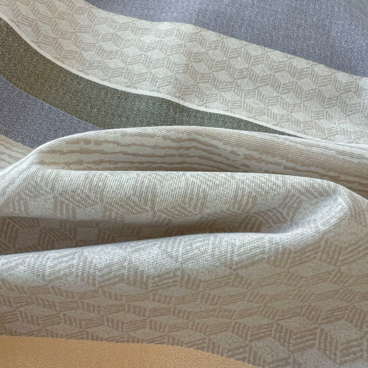 91家纺网 家纺一手货源 找家纺 亿梵家居 2026新款全棉纯棉磨毛四件套 肖邦-灰