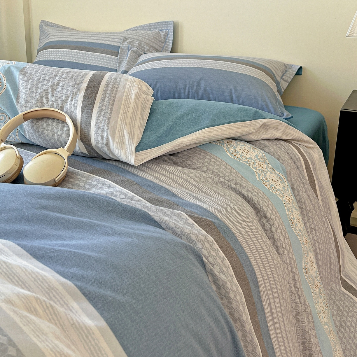 91家纺网 家纺一手货源 找家纺 亿梵家居 2026新款全棉纯棉磨毛四件套 肖邦-蓝