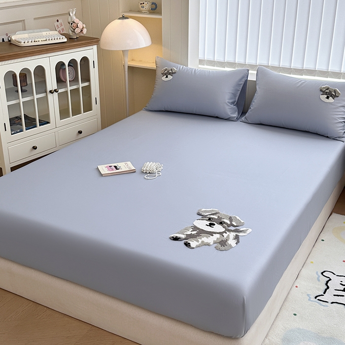 91家纺网 家纺一手货源 找家纺 卡诗兰 2025新款100支全棉磨毛毛巾绣床笠三件套 蓝色修狗