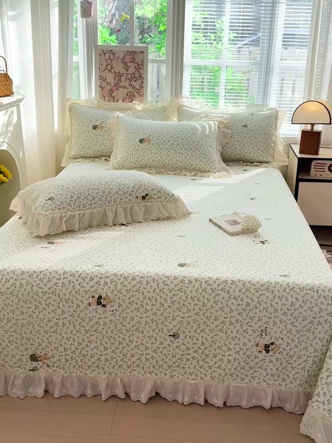 91家纺网 家纺一手货源 找家纺 亨通家纺 2026新款古法水洗棉花边夹棉床盖单床盖床盖单件 春天里