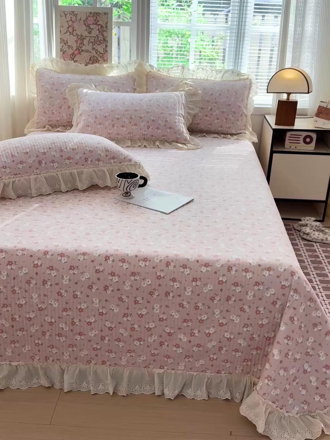 91家纺网 家纺一手货源 找家纺 亨通家纺 2026新款古法水洗棉花边夹棉床盖单床盖床盖单件 和风细雨