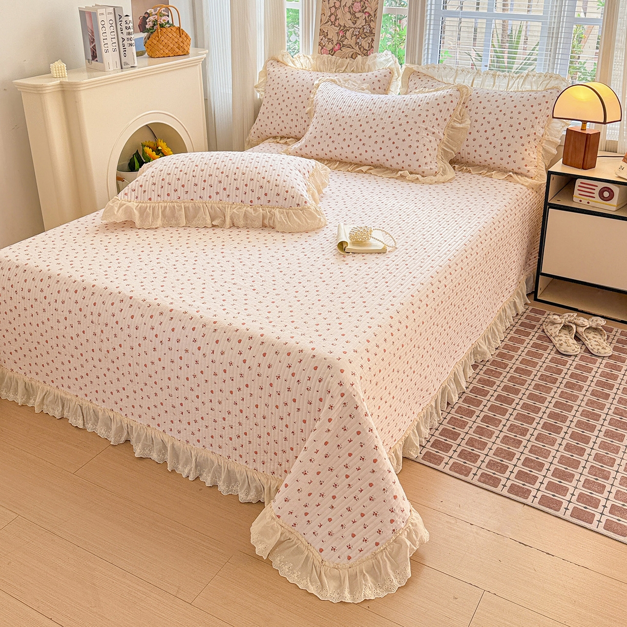 亨通家纺 2026新款古法水洗棉花边夹棉床盖单床盖床盖单件 少女茶会红