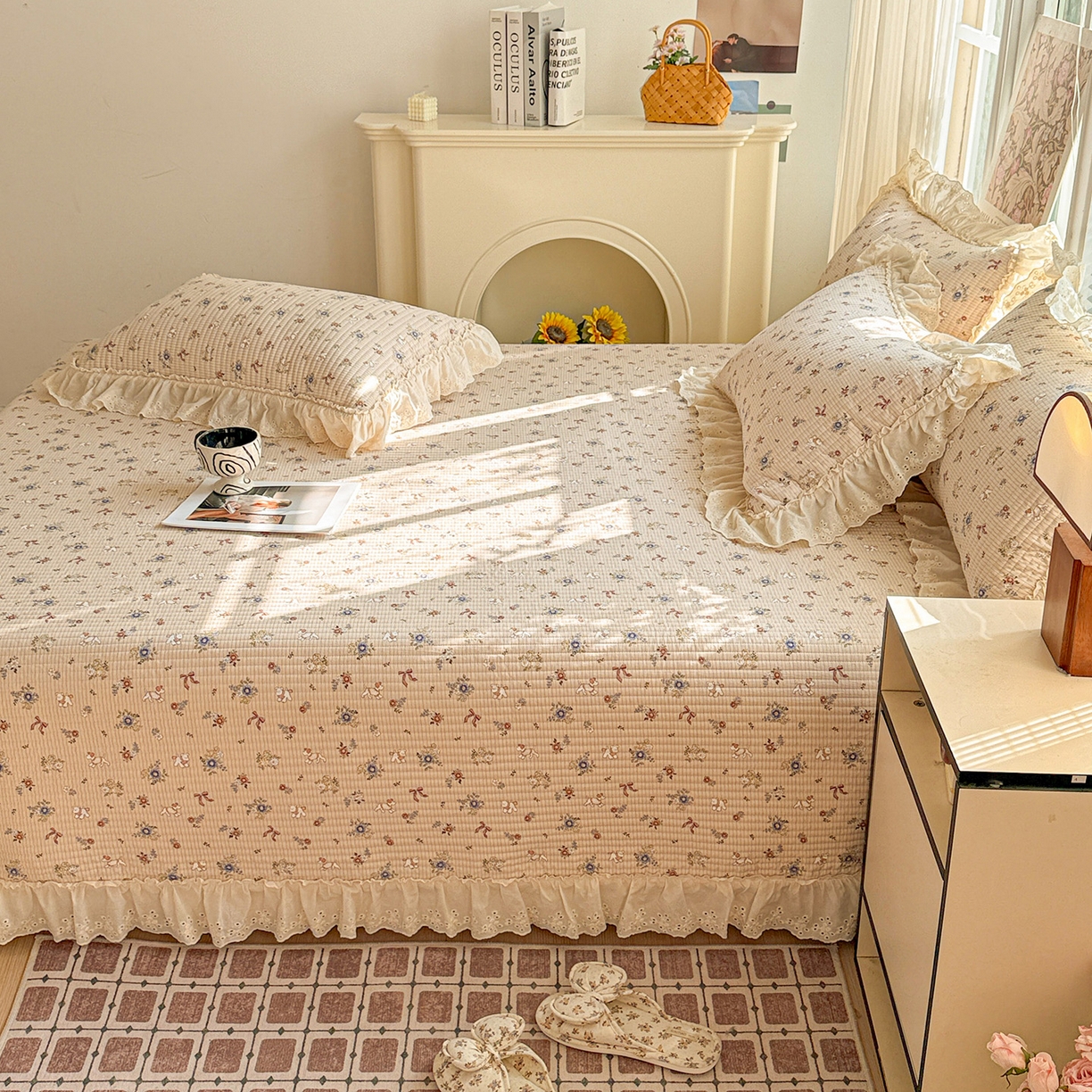 91家纺网 家纺一手货源 找家纺 亨通家纺 2026新款古法水洗棉花边夹棉床盖单床盖床盖单件 甜豆女孩