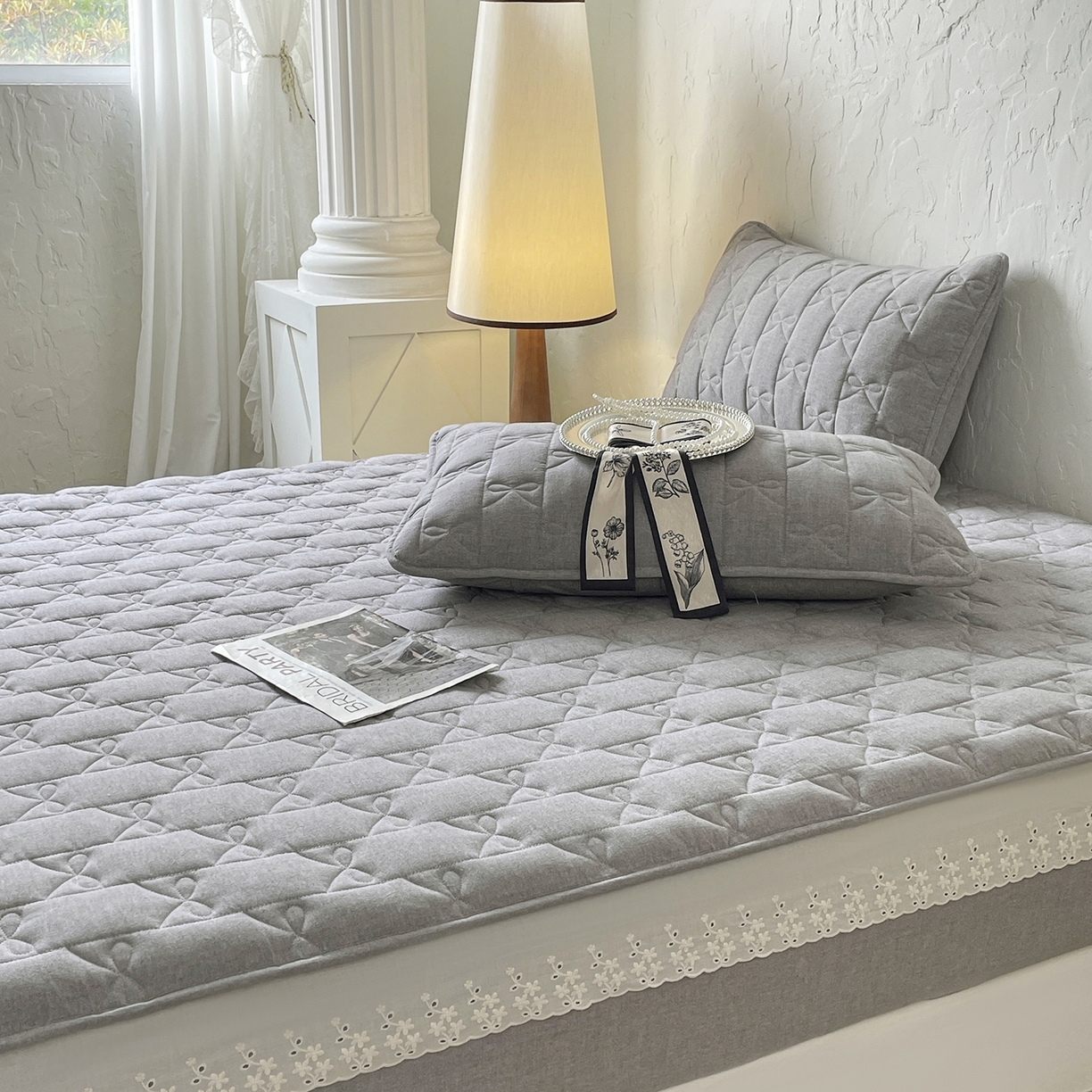 91家纺网 家纺一手货源 找家纺 （总）豪选家纺 2025新款纯棉花边夹棉棉花床笠