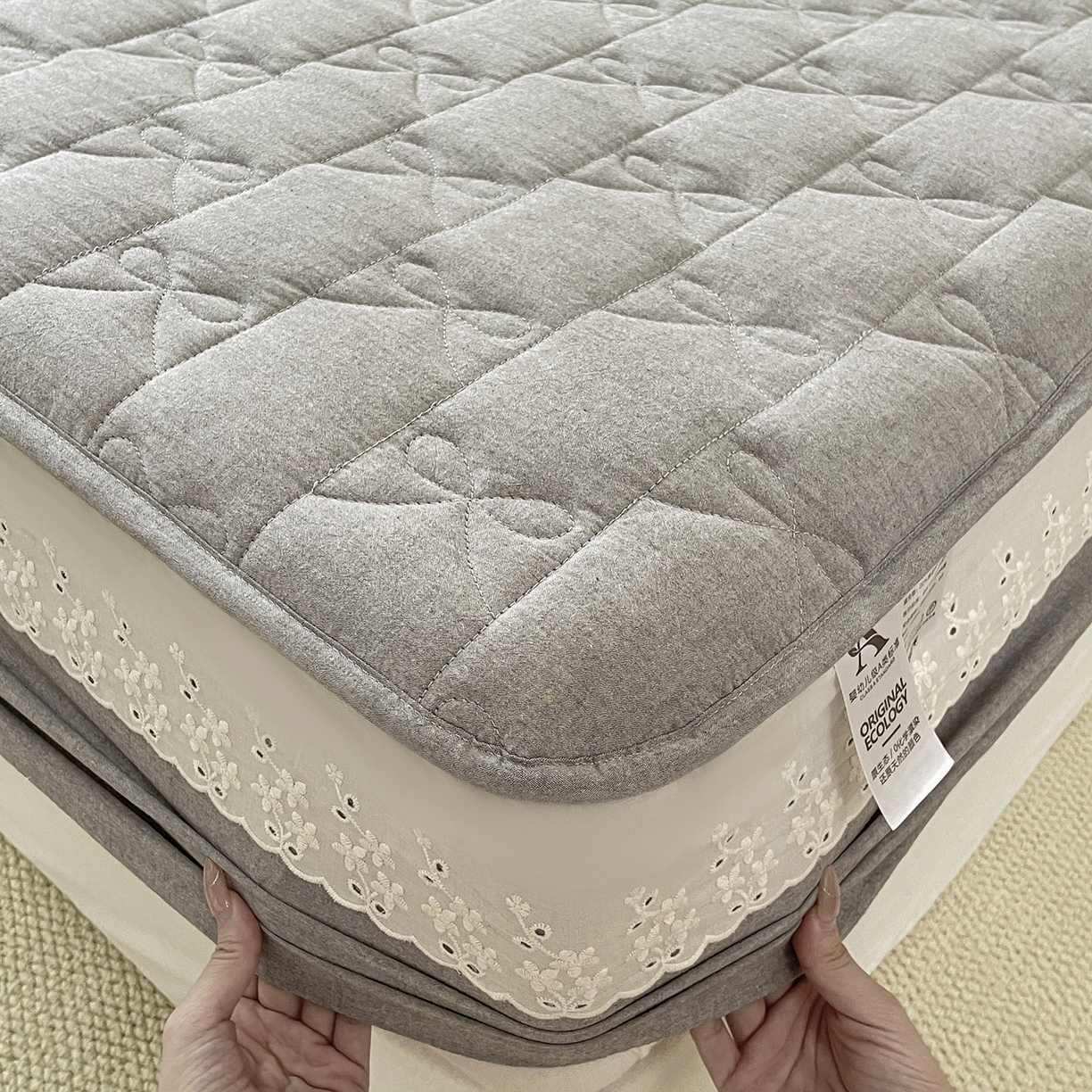 91家纺网 家纺一手货源 找家纺 （总）豪选家纺 2025新款纯棉花边夹棉棉花床笠