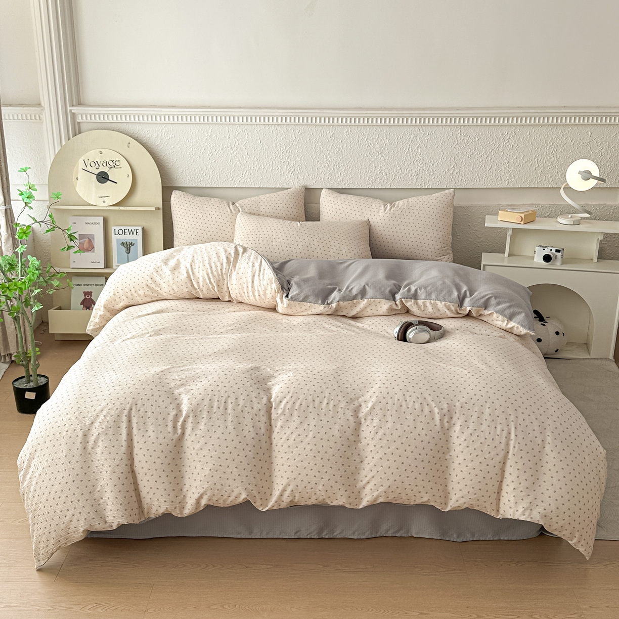 91家纺网 家纺一手货源 找家纺 麦乐迪 2026年新款A类抗菌云感双层纱印花四件套（提高买家秀） 米灰蝴蝶结