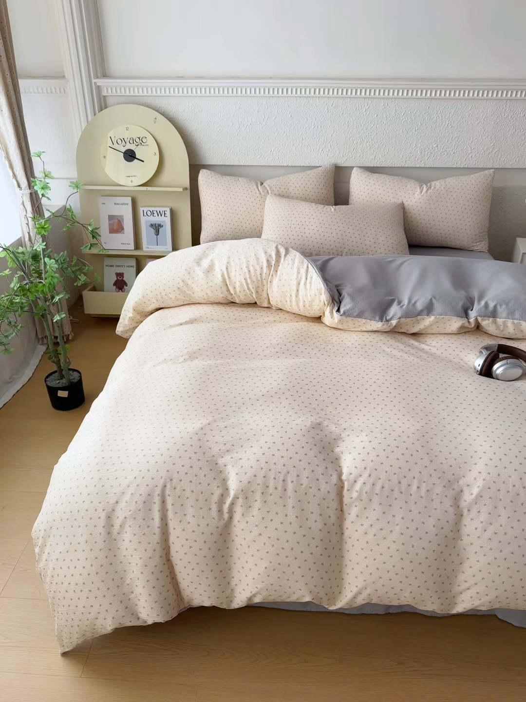 91家纺网 家纺一手货源 找家纺 麦乐迪 2026年新款A类抗菌云感双层纱印花四件套（提高买家秀） 米灰蝴蝶结