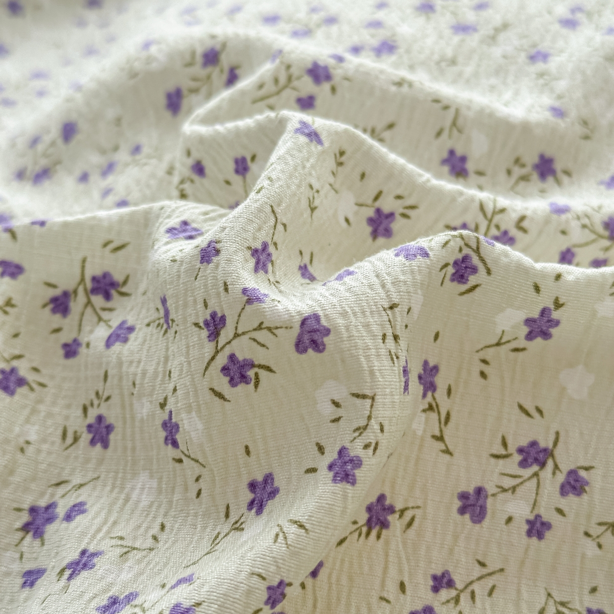 91家纺网 家纺一手货源 找家纺 麦乐迪 2026年新款A类抗菌云感双层纱印花四件套（提高买家秀） 浅蓝碎花